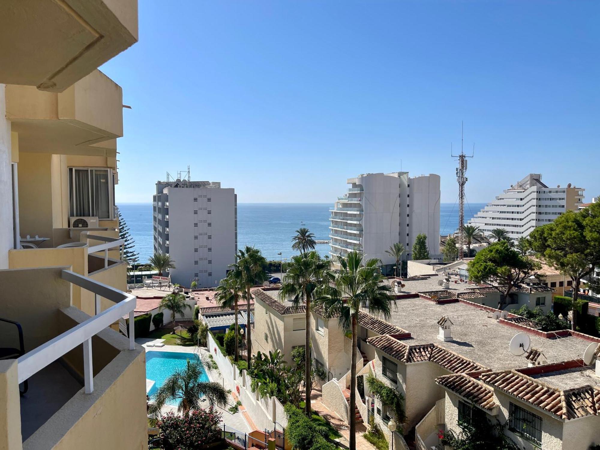 Apartamentos Orfeo Azul Benalmádena Εξωτερικό φωτογραφία